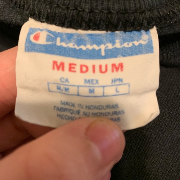 Champion crop top - Picture 3 of 3